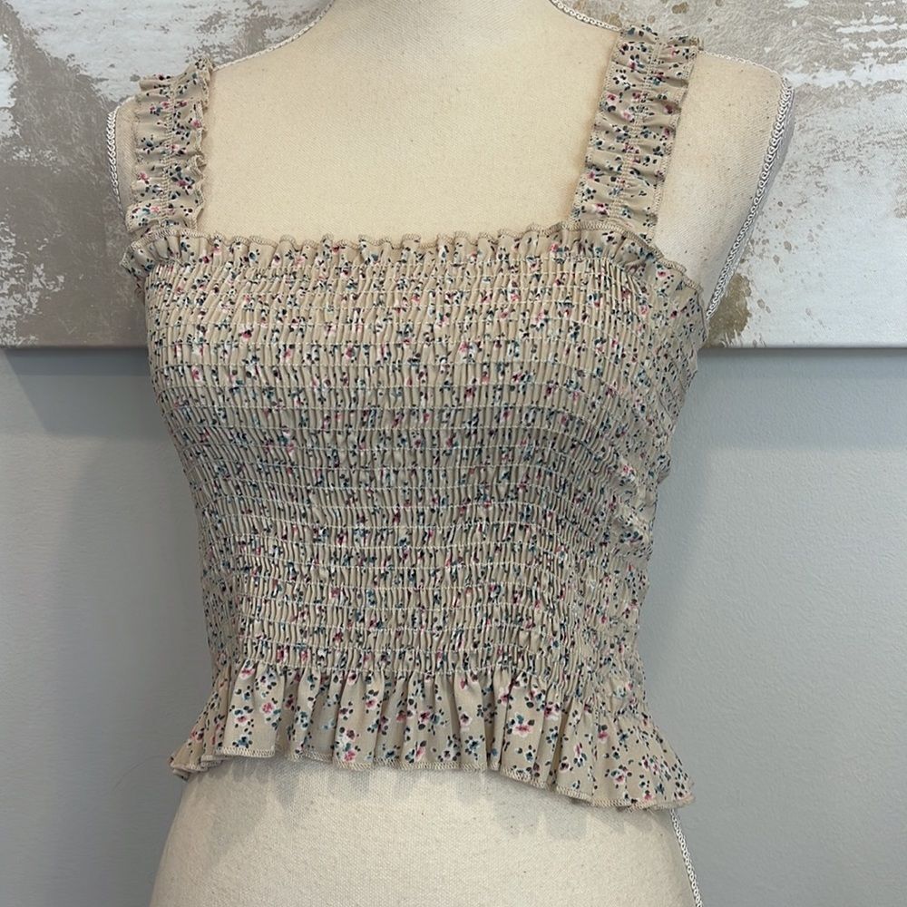 Vintage Havana Floral Ruffle Tank Size Medium (NWT)